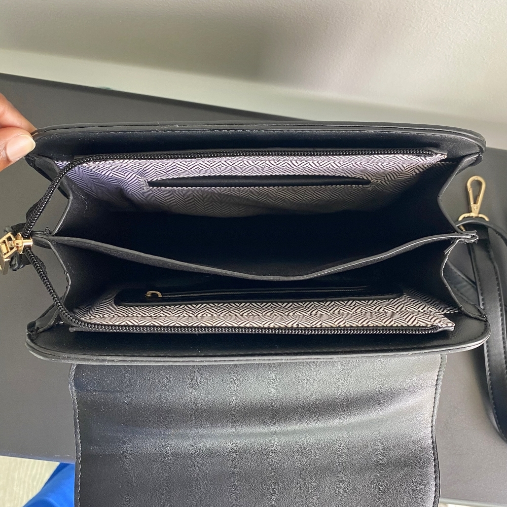 Wooden Handle Satchel Handbag Faux Leather Black - Picture 7 of 8